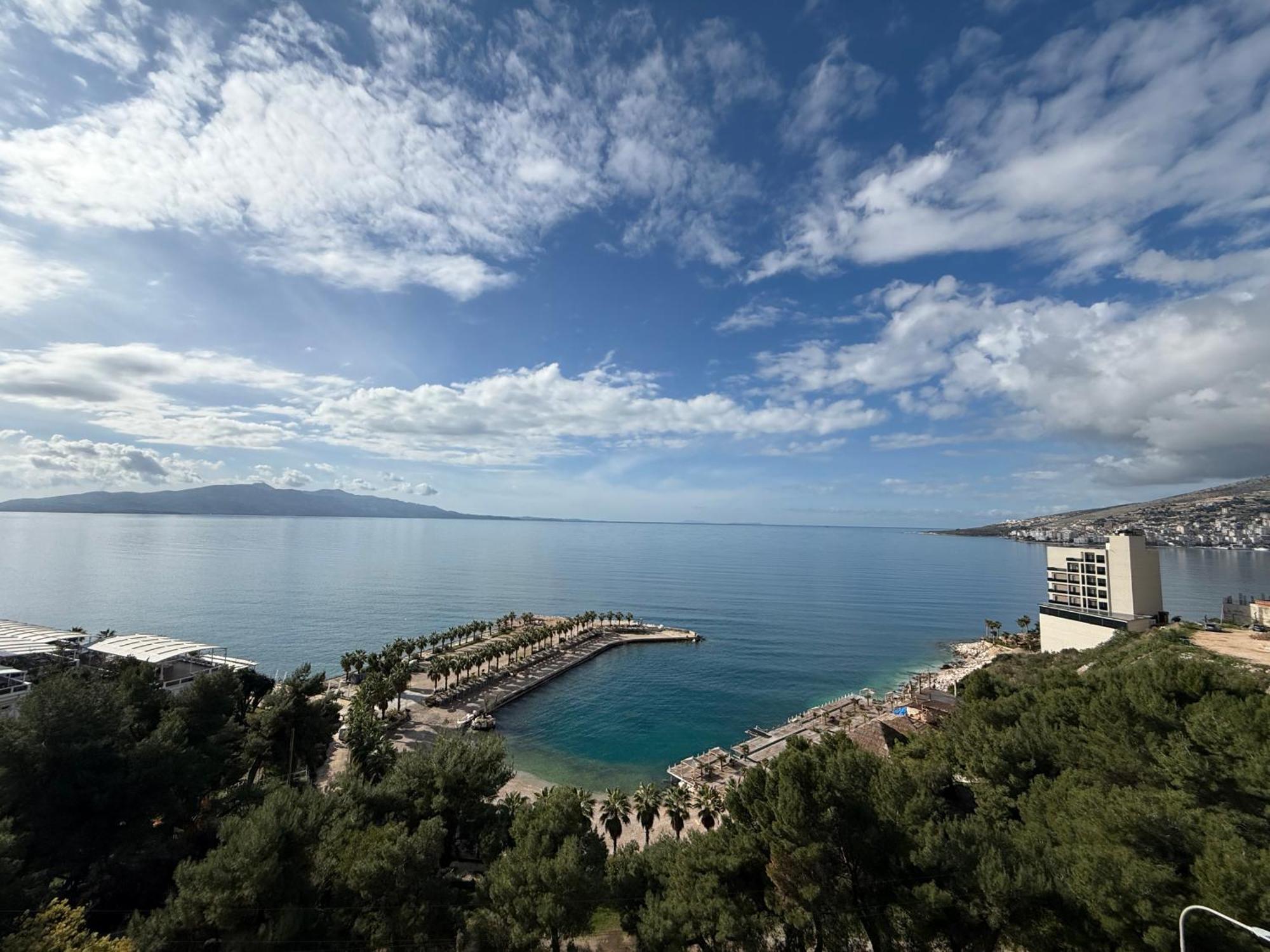 Helia Seaside Hotel Саранда Экстерьер фото