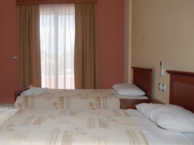 Helia Seaside Hotel Саранда Экстерьер фото